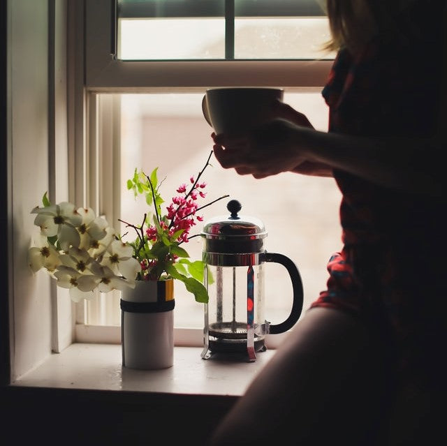 How to Make Coffee in a Plunger and French Press | Cheaters Guide